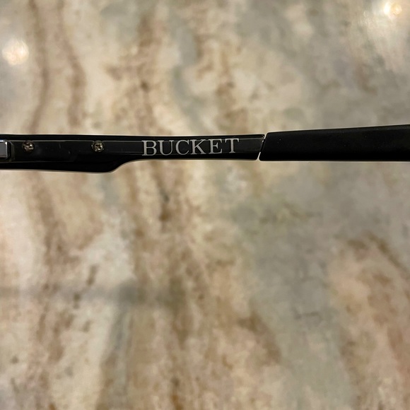 Oakley BUCKET glasses frame, mod 1060-1053, with branded case - Picture 3 of 9